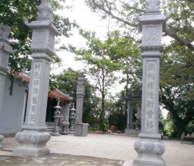 Cột Đồng Trụ Đá Đẹp 1